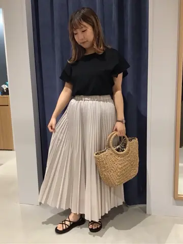 ANY 吉田 コーディネート画像