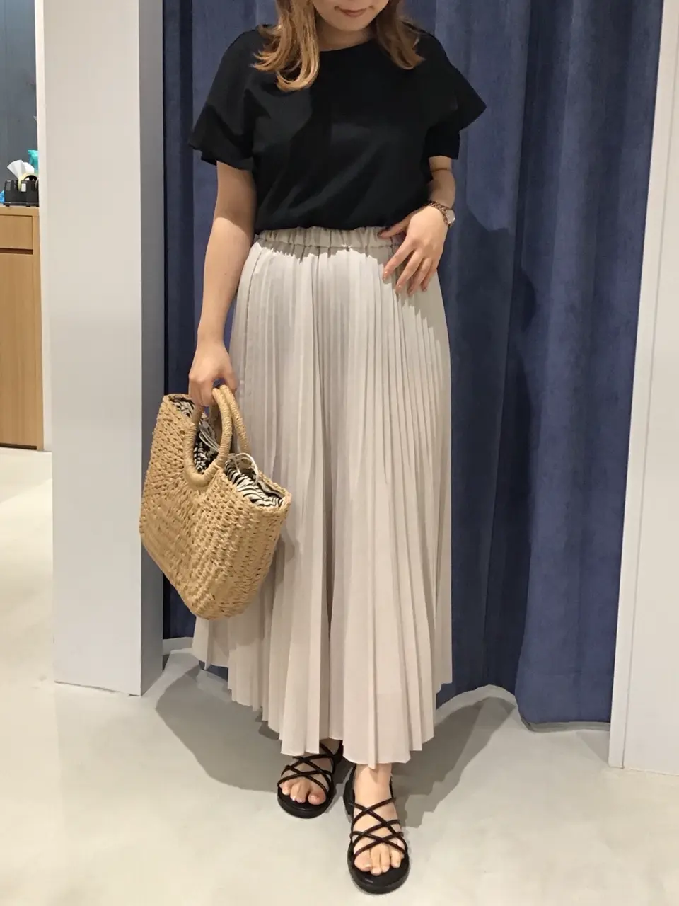 ANY 吉田 コーディネート画像