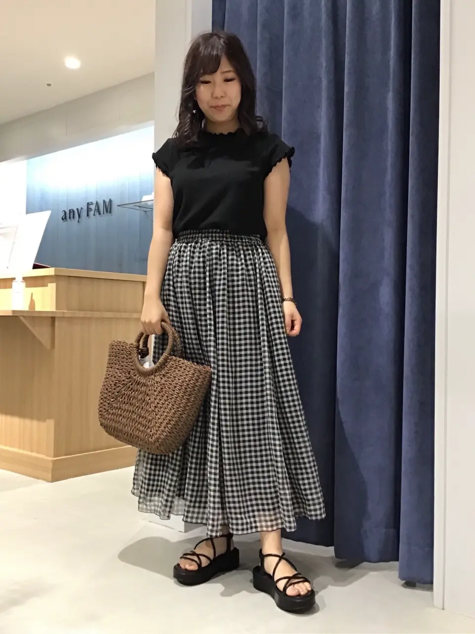 ANY 吉田 コーディネート画像