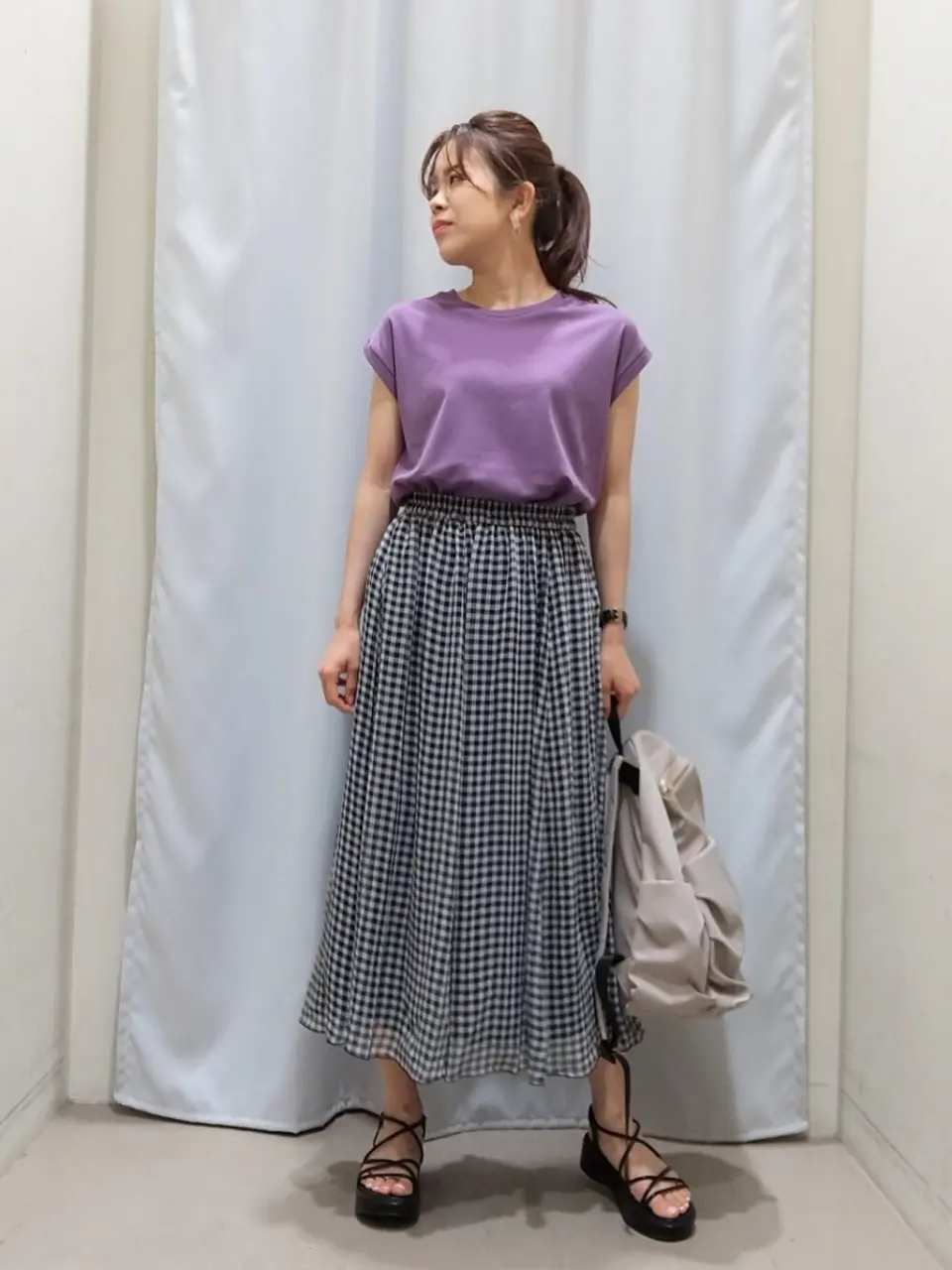 ANY 榎本 コーディネート画像