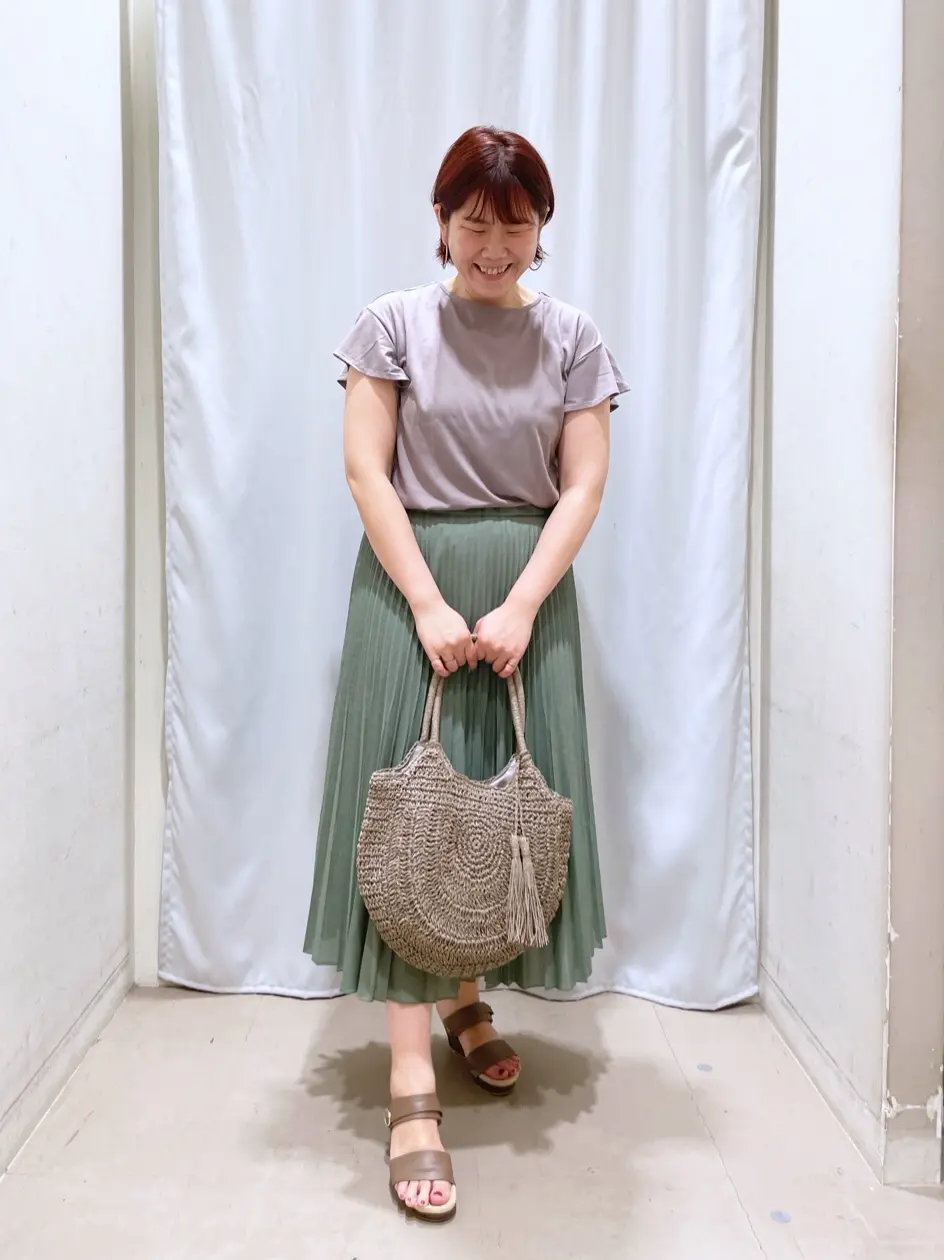 ANY 林 コーディネート画像