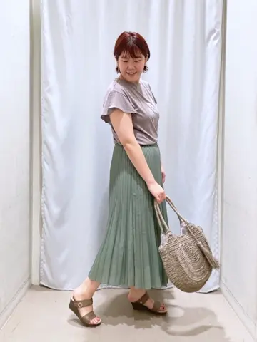 ANY 林 コーディネート画像