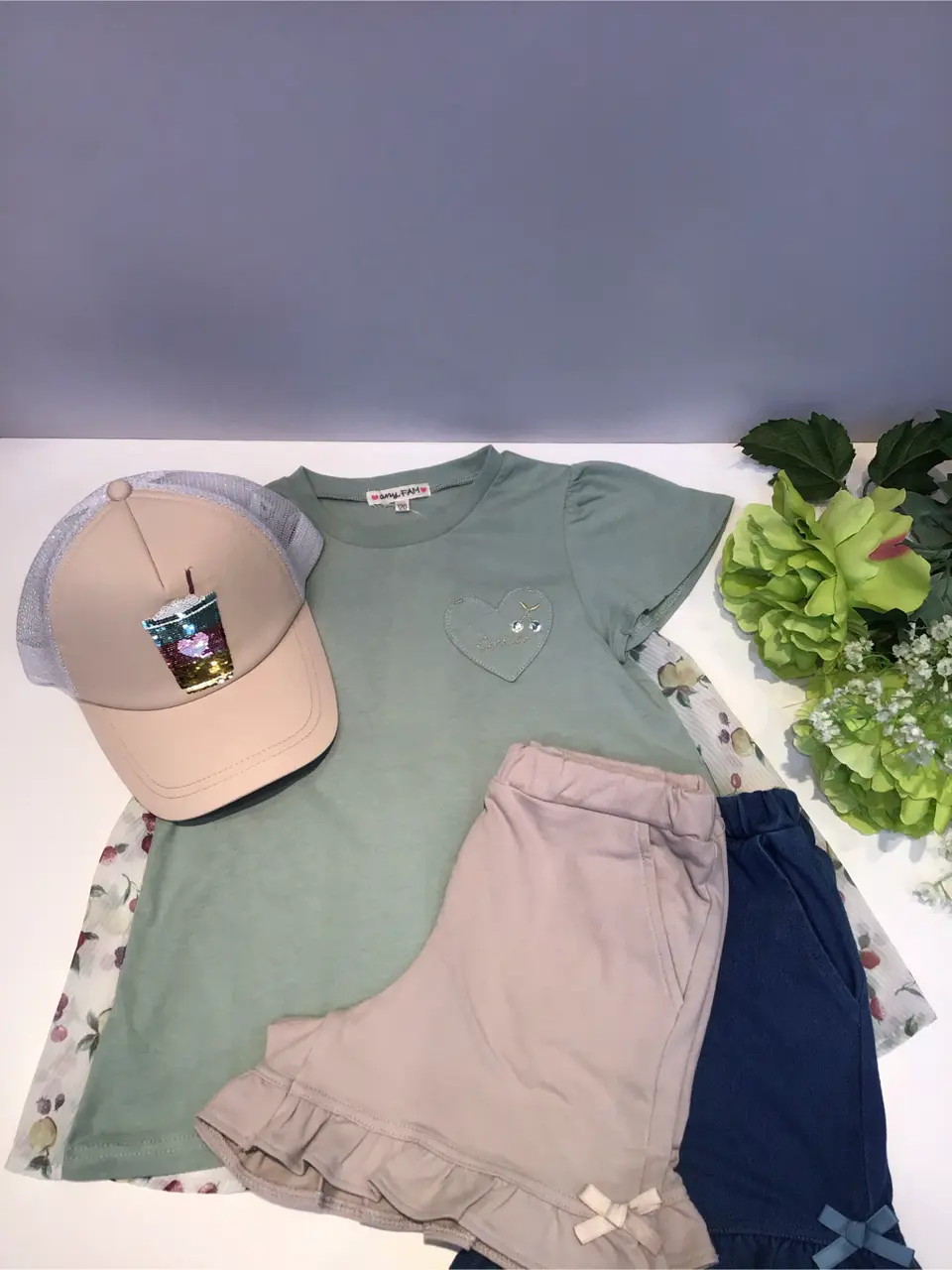 ANY 佐々木 コーディネート画像