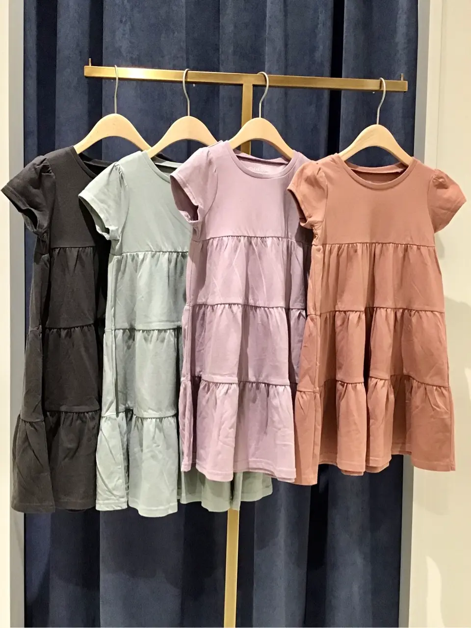 ANY 関 コーディネート画像