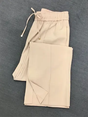 ANY 金澤 コーディネート画像