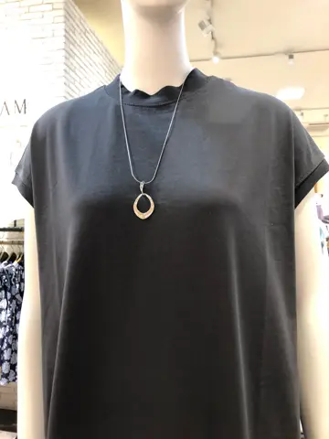 ANY 吉田 コーディネート画像