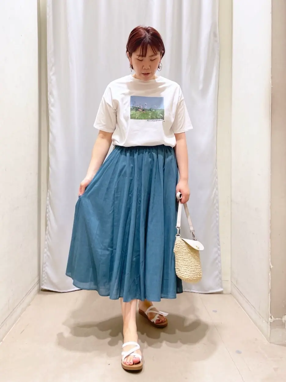 ANY 林 コーディネート画像