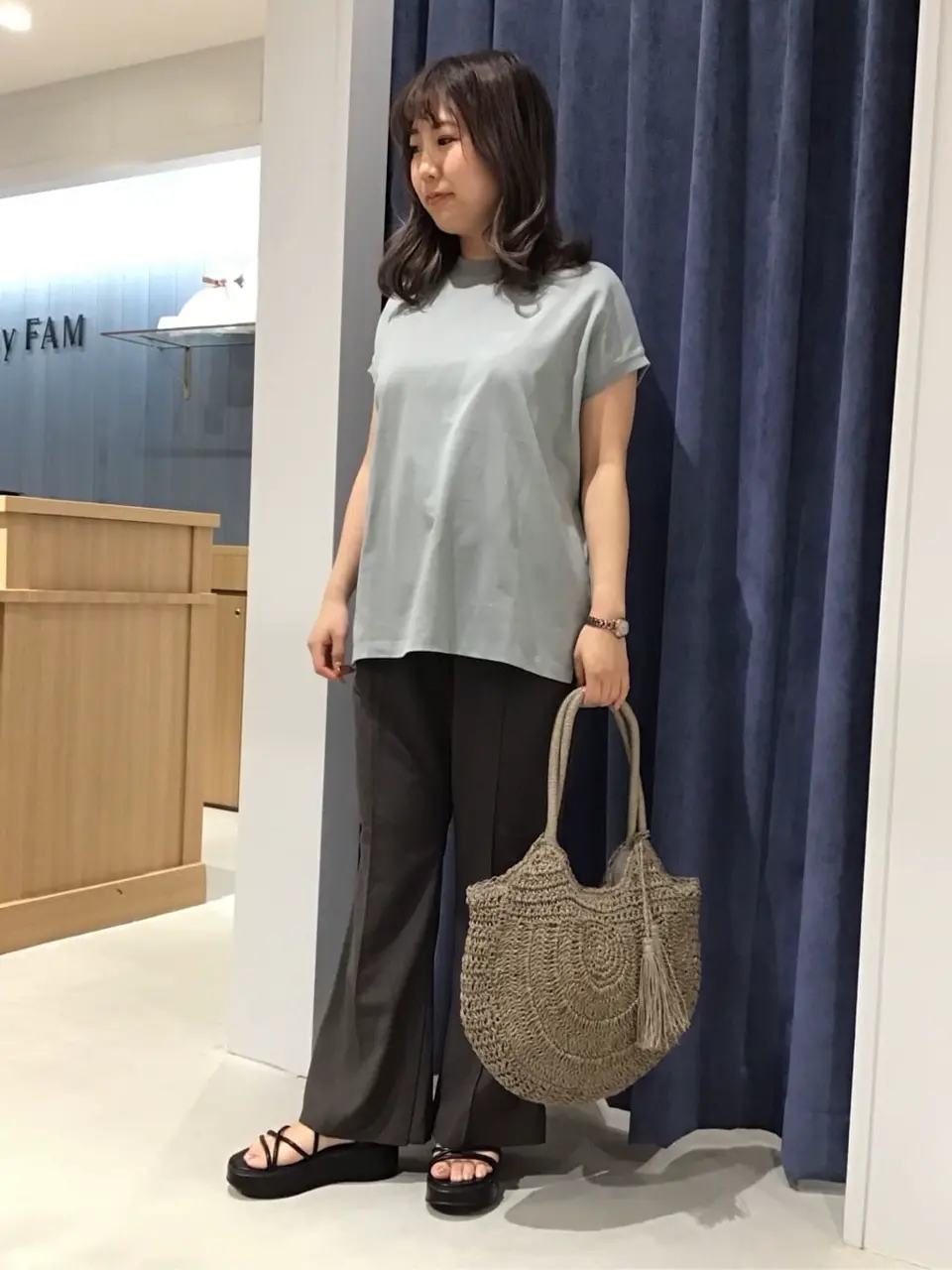 ANY 吉田 コーディネート画像