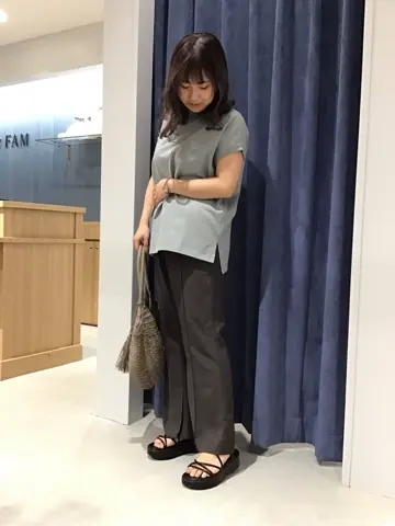 ANY 吉田 コーディネート画像