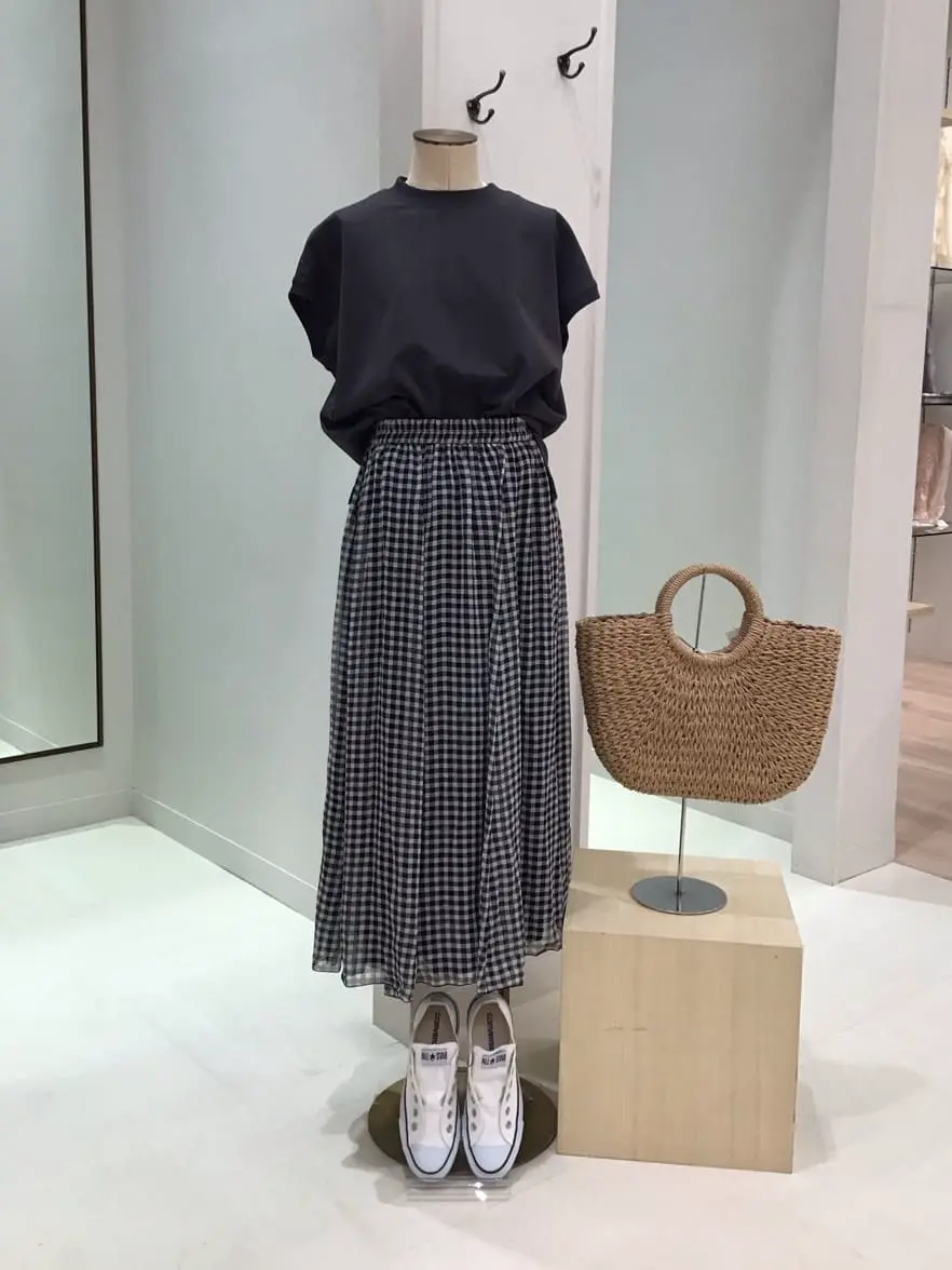  横溝 コーディネート画像