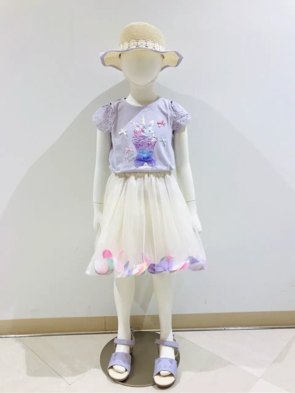 ANY 田口 コーディネート画像