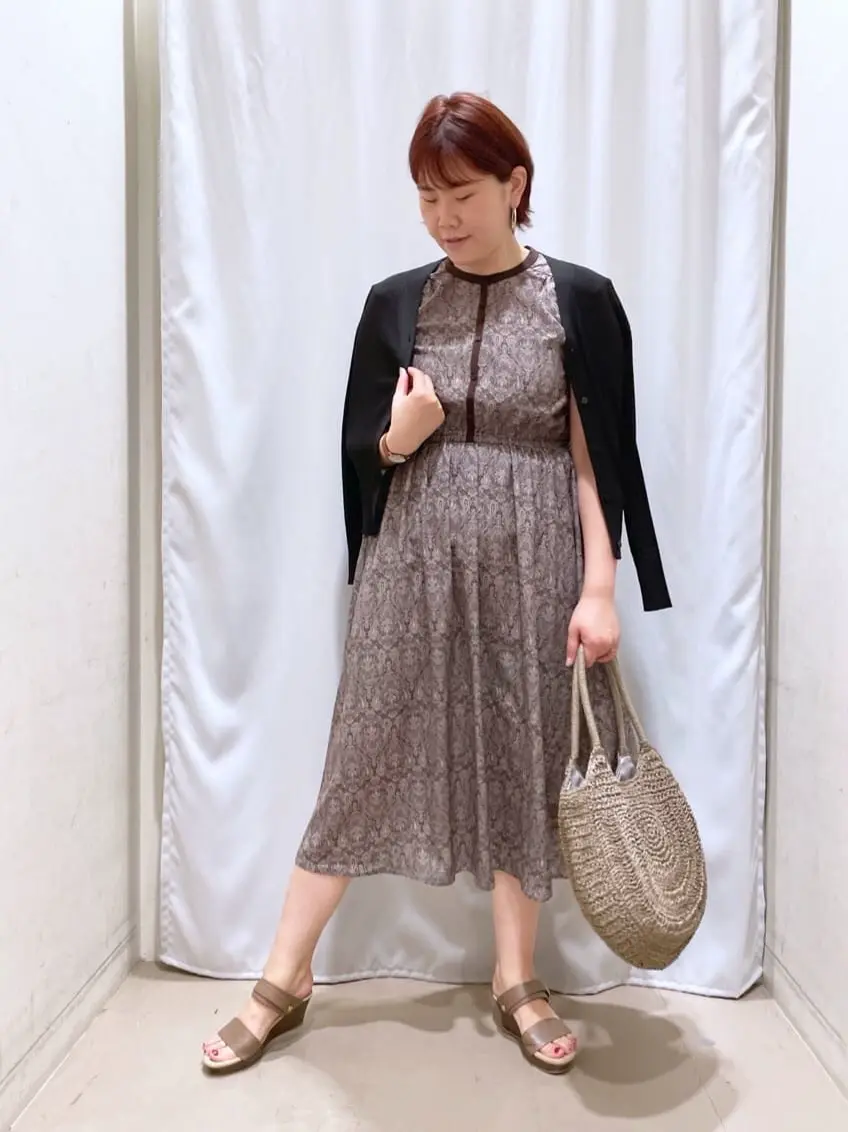 ANY 林 コーディネート画像