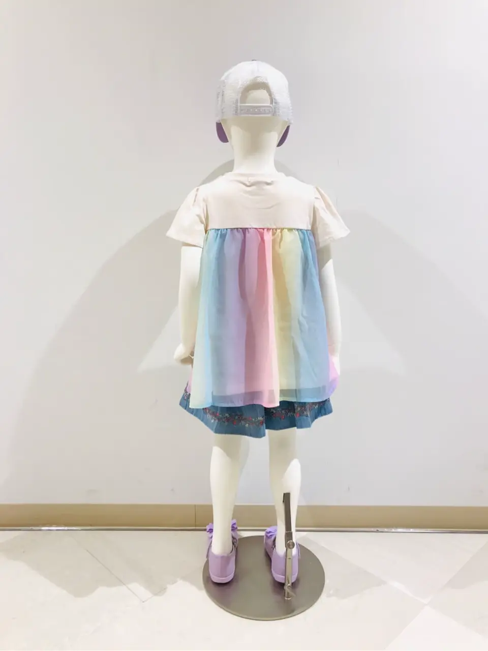 ANY 田口 コーディネート画像