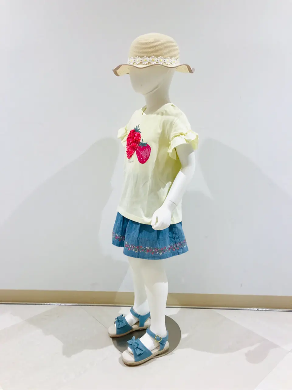 ANY 田口 コーディネート画像