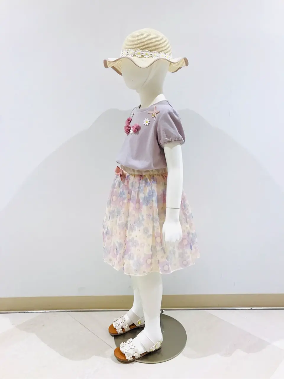 ANY 田口 コーディネート画像