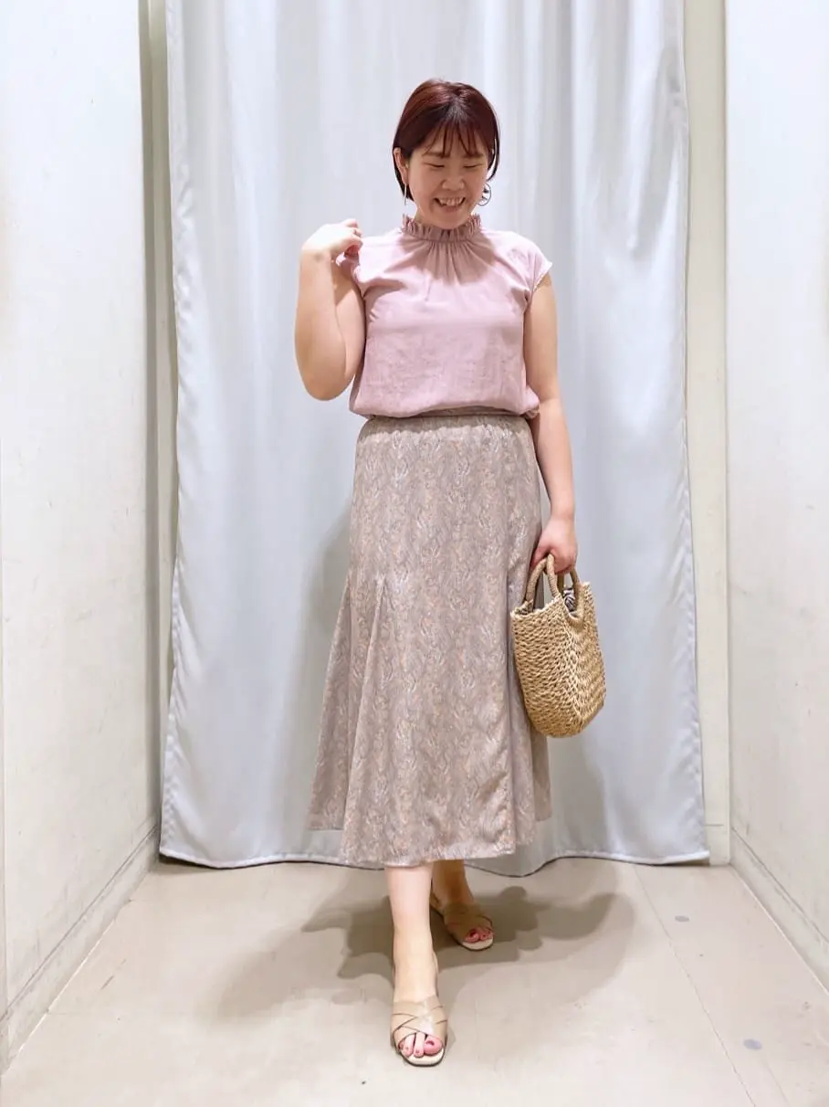 ANY 林 コーディネート画像