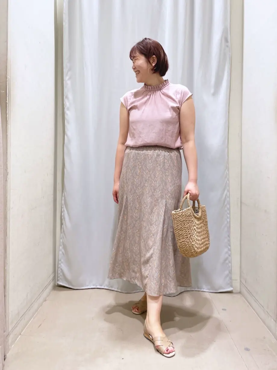 ANY 林 コーディネート画像