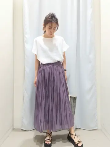 ANY 榎本 コーディネート画像