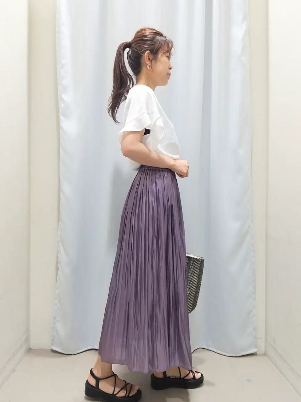 ANY 榎本 コーディネート画像