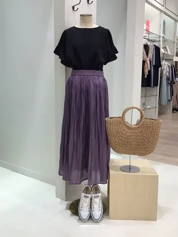 ANY 横溝 コーディネート画像