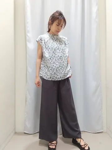 ANY 榎本 コーディネート画像