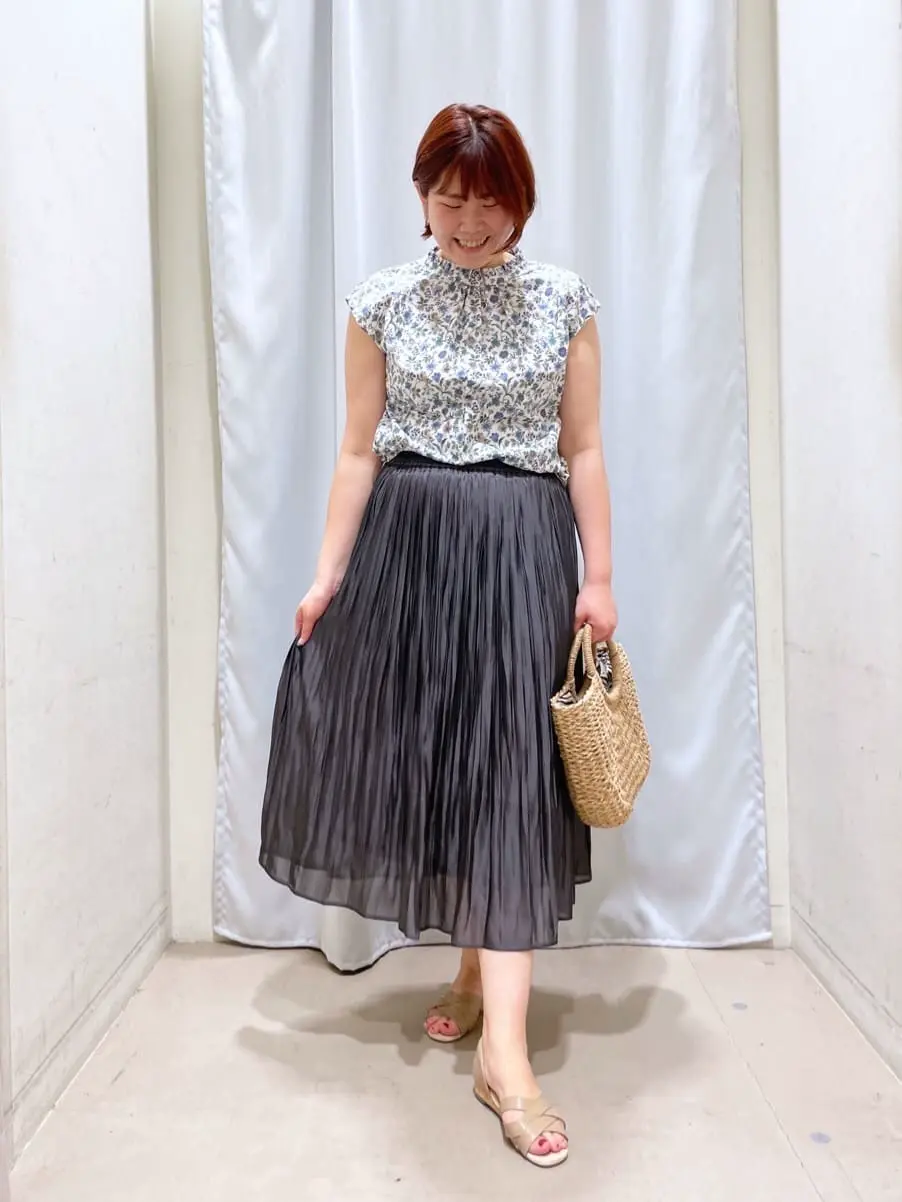 ANY 林 コーディネート画像