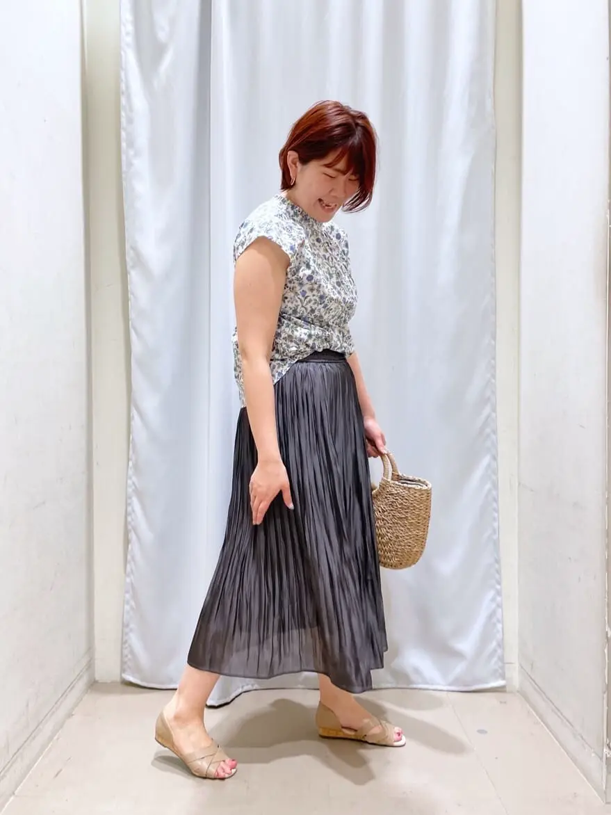 ANY 林 コーディネート画像