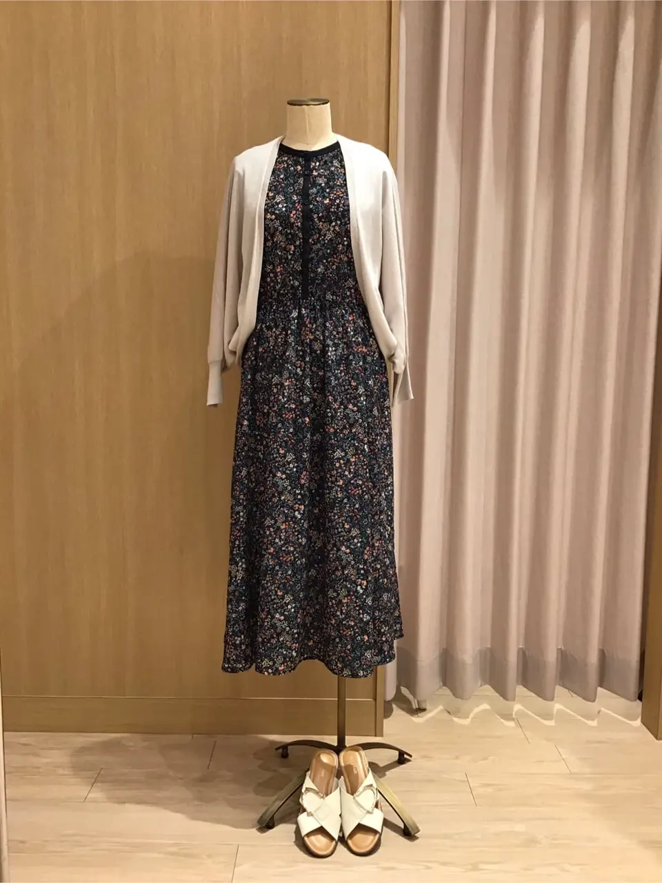 ANY 浅岡 コーディネート画像