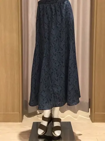 ANY 本吉 コーディネート画像