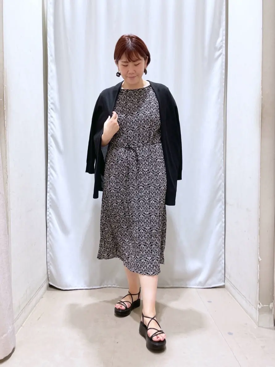 ANY 林 コーディネート画像