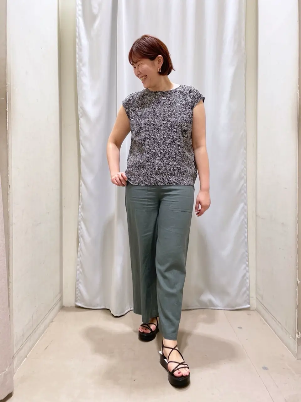 ANY 林 コーディネート画像