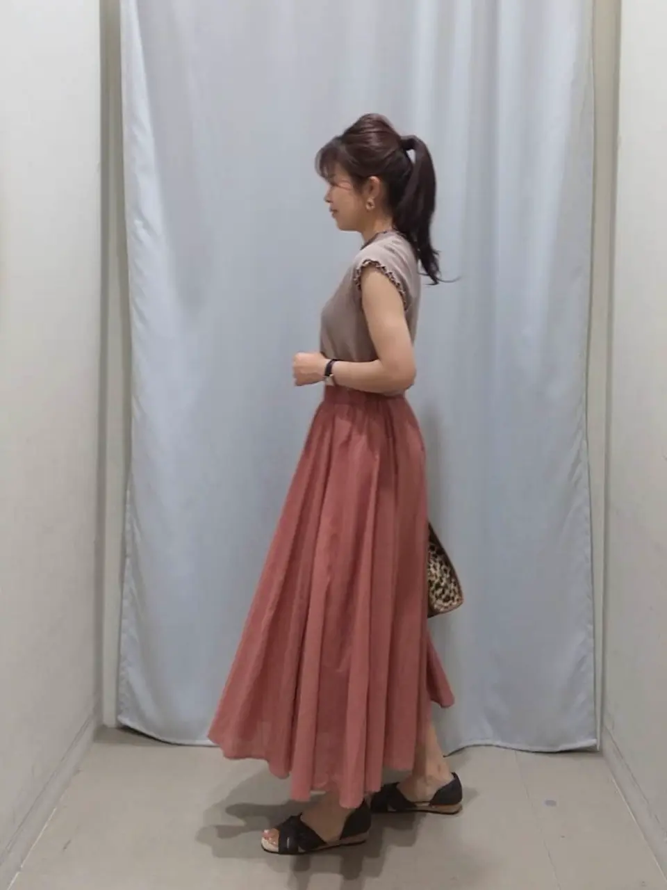 ANY 榎本 コーディネート画像