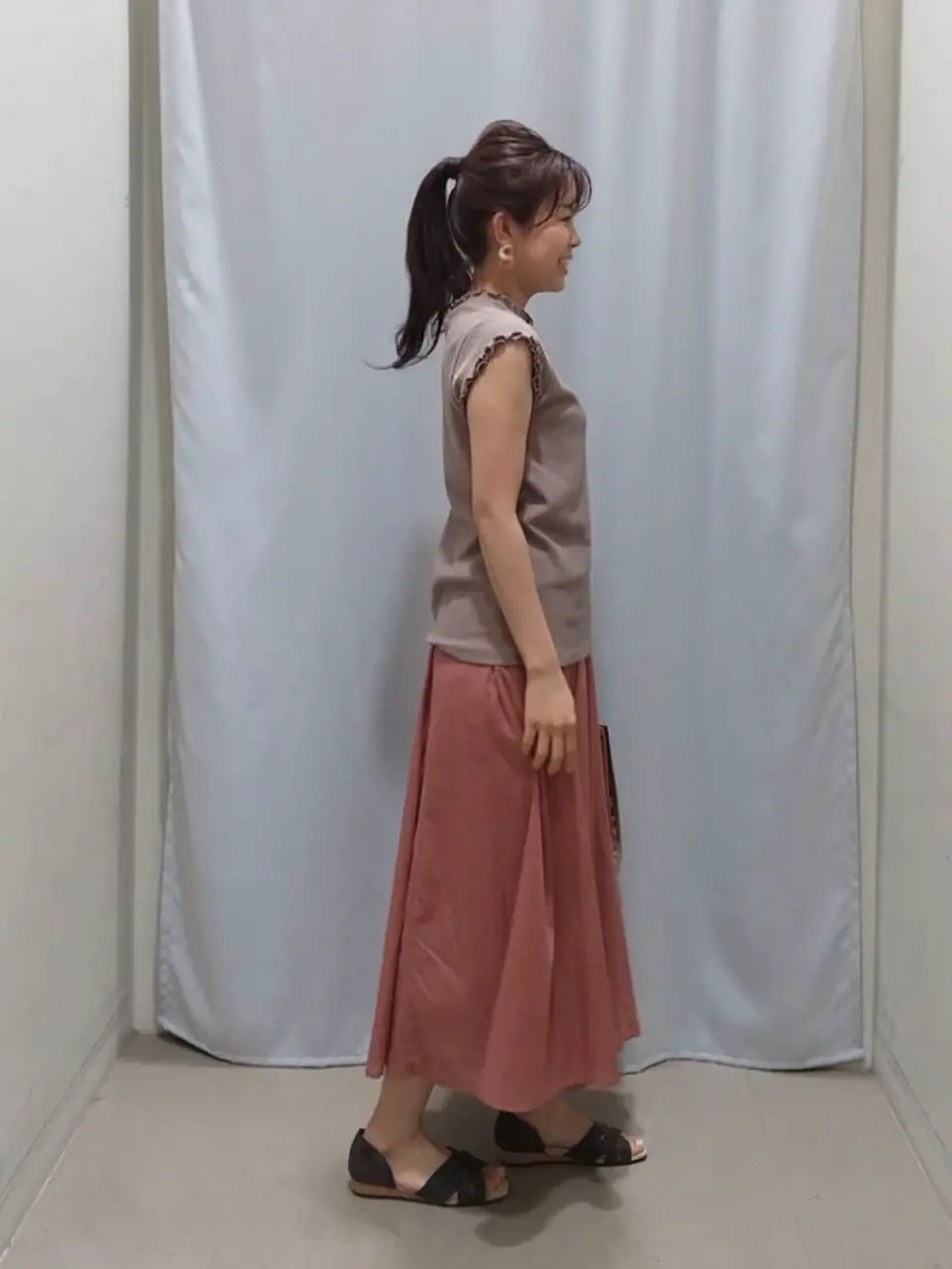 ANY 榎本 コーディネート画像