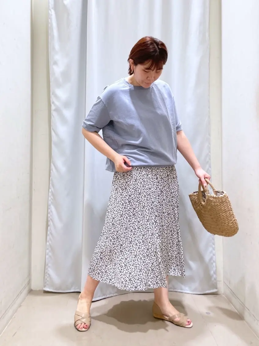 ANY 林 コーディネート画像