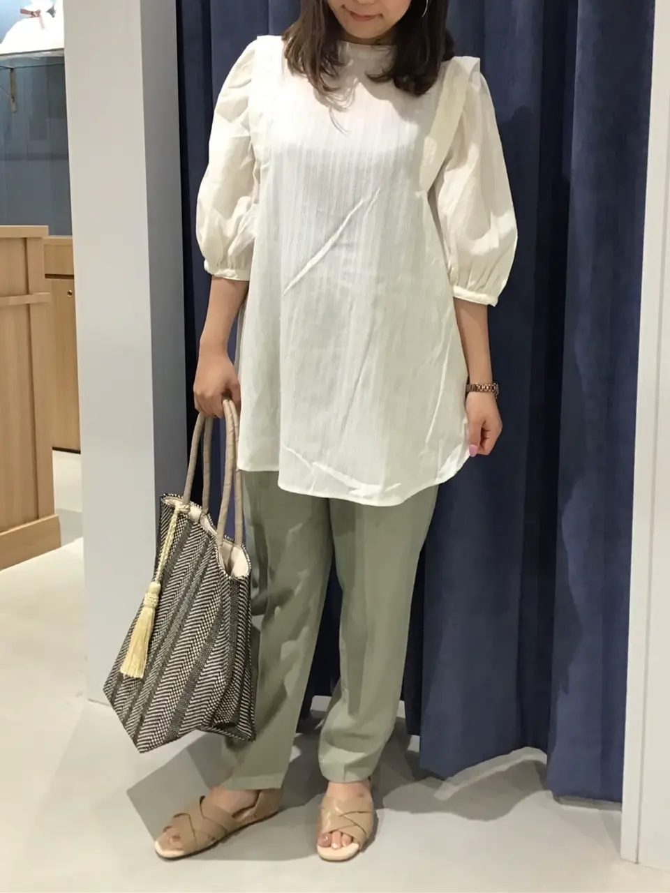 ANY 吉田 コーディネート画像