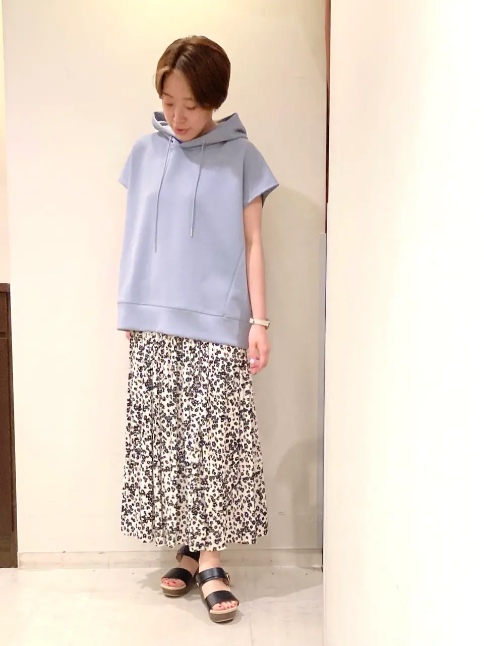 ANY 河本 コーディネート画像