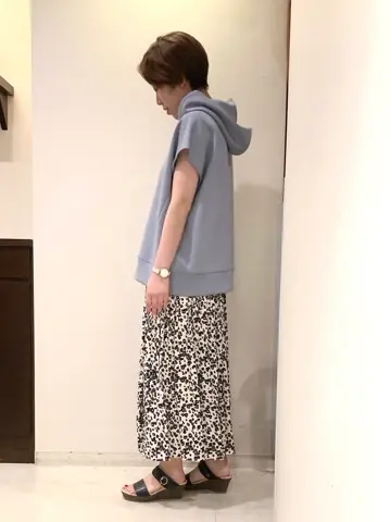 ANY 河本 コーディネート画像