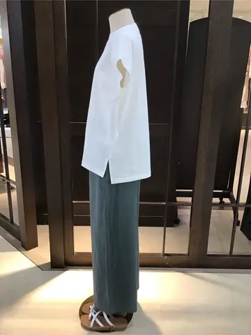 ANY 渡邊 コーディネート画像