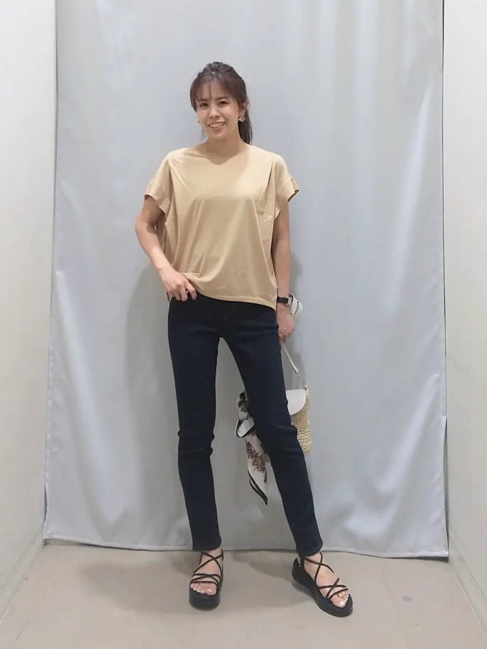 ANY 榎本 コーディネート画像