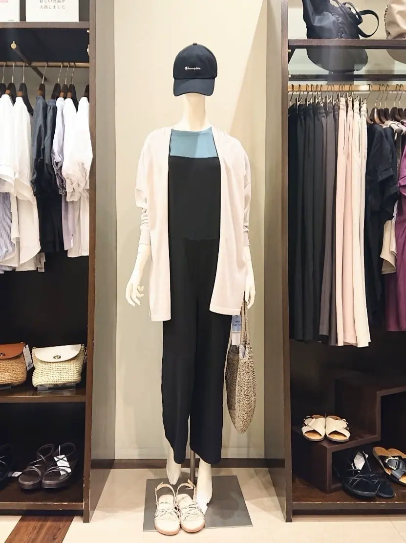 ANY 横田 コーディネート画像