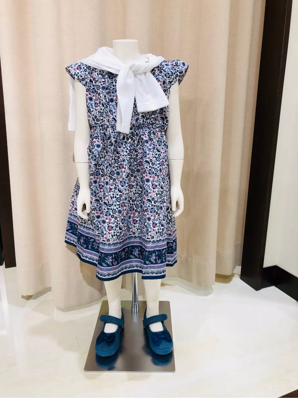  ISHII コーディネート画像