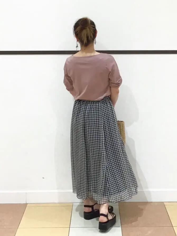 ANY 高橋 コーディネート画像