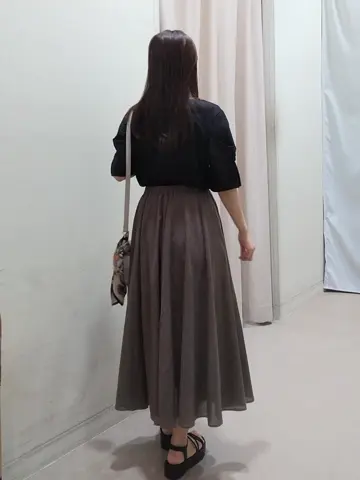 ANY 榎本 コーディネート画像