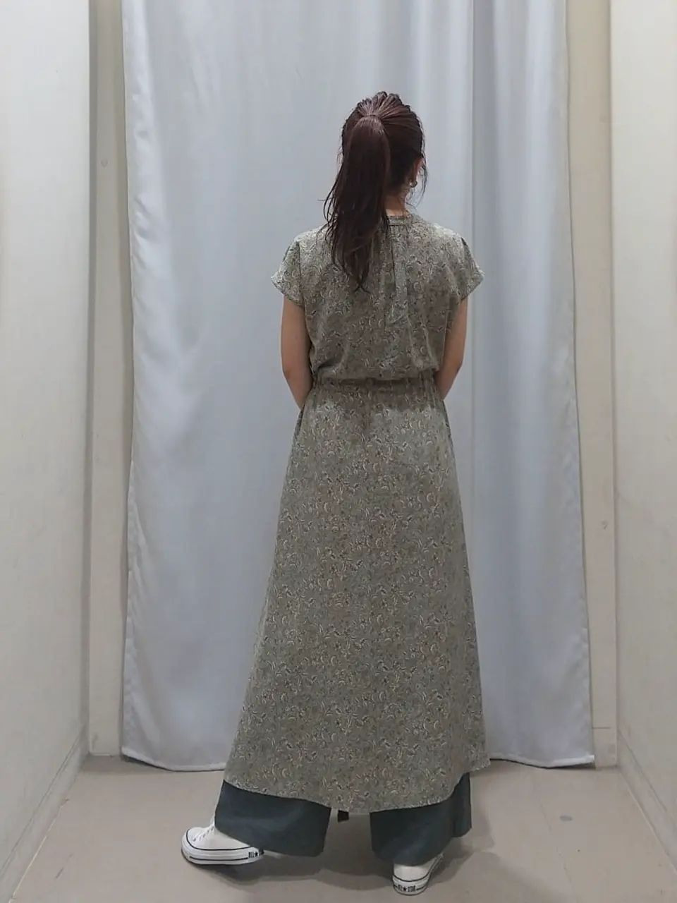 ANY 榎本 コーディネート画像