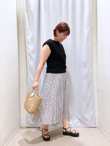 ANY 林 コーディネート画像