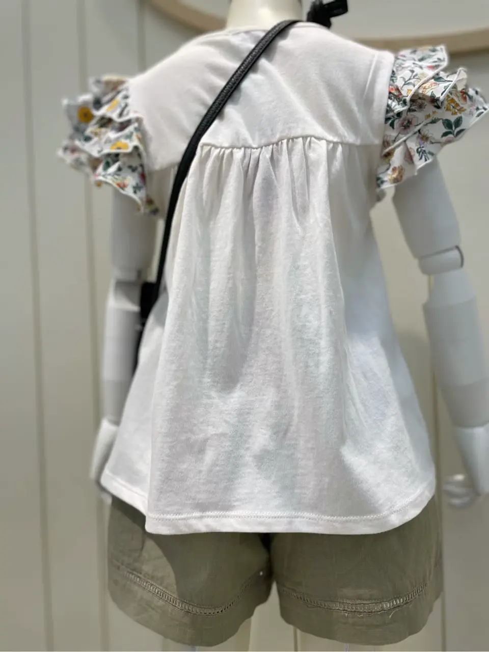 ANY 藤村 コーディネート画像