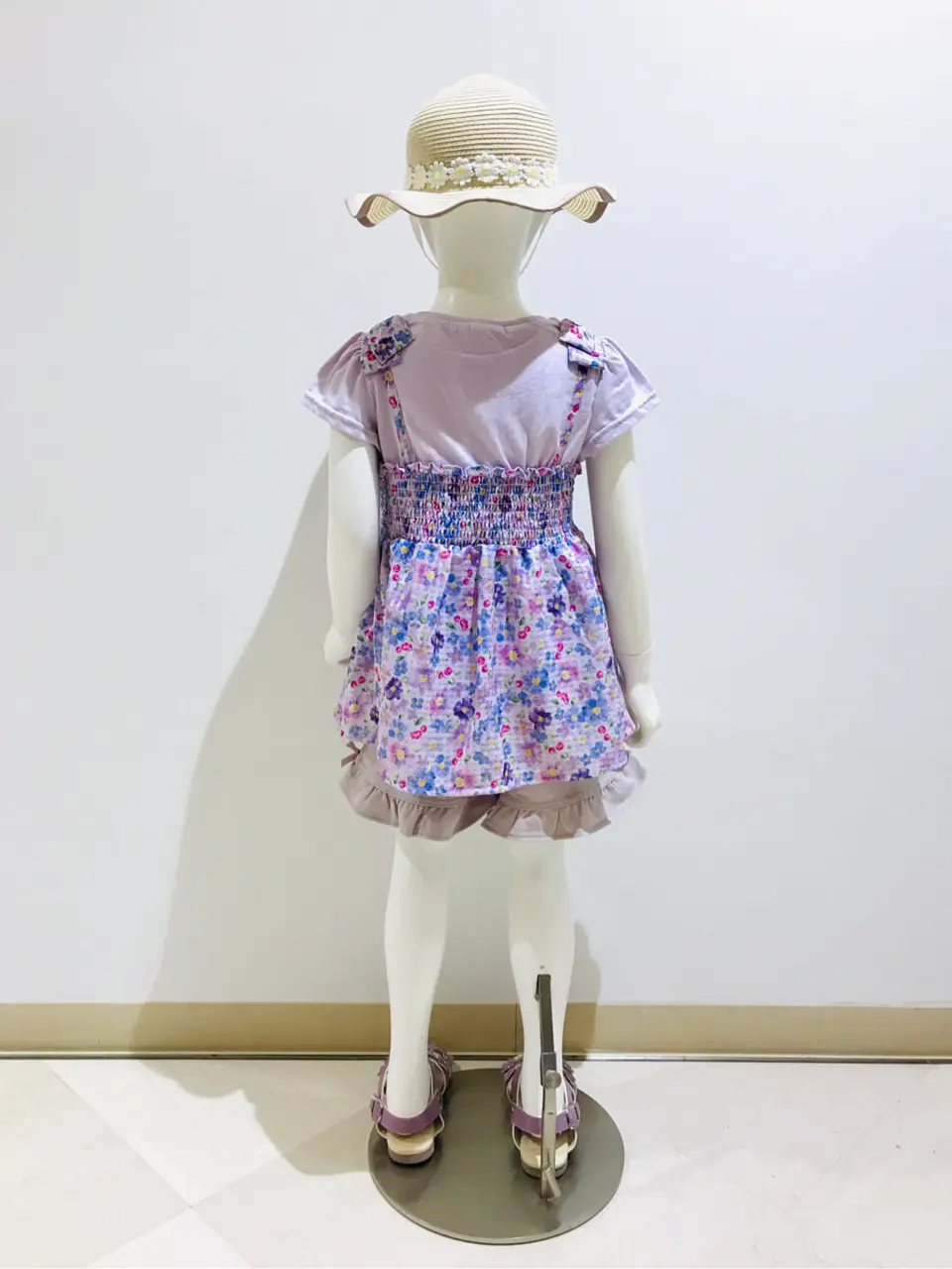 ANY 田口 コーディネート画像