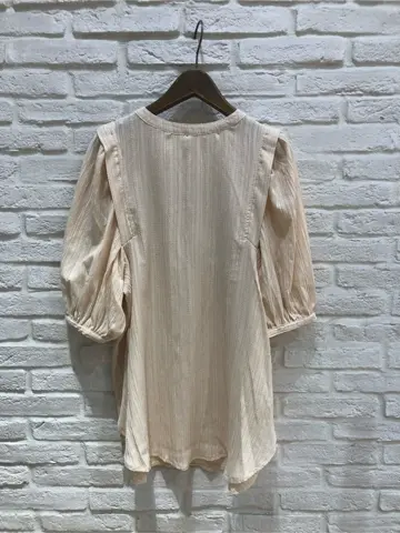 ANY 上岡 コーディネート画像