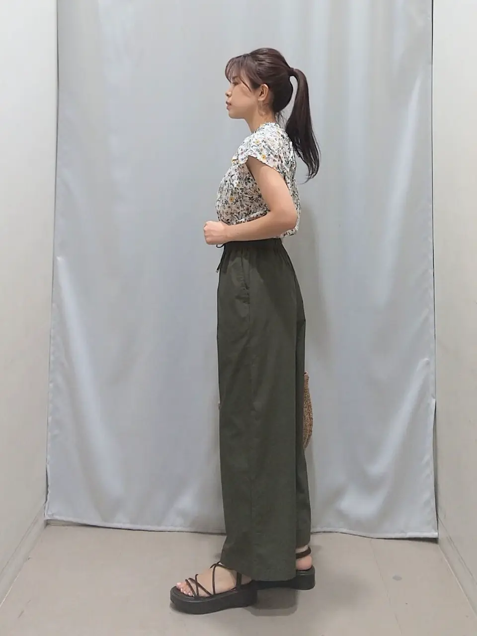 ANY 榎本 コーディネート画像