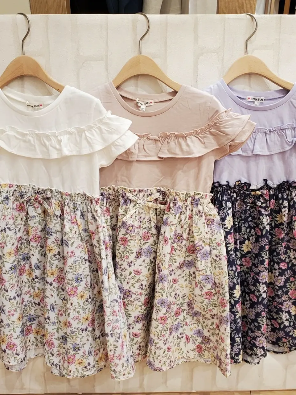 ANY 小渕 コーディネート画像